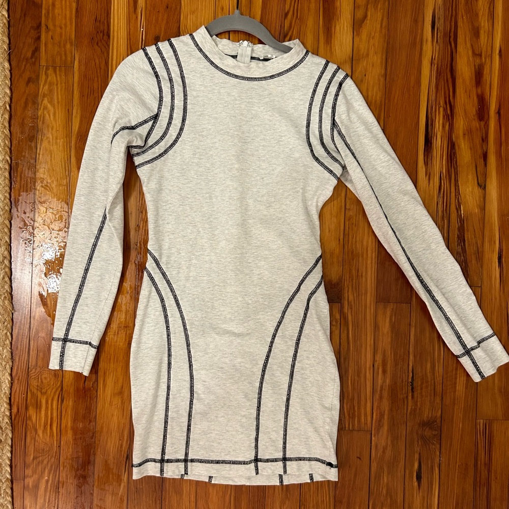 Superdown casual bodycon dress